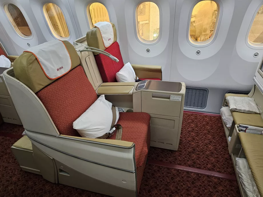 Seter på business-klasse, Boeing 787