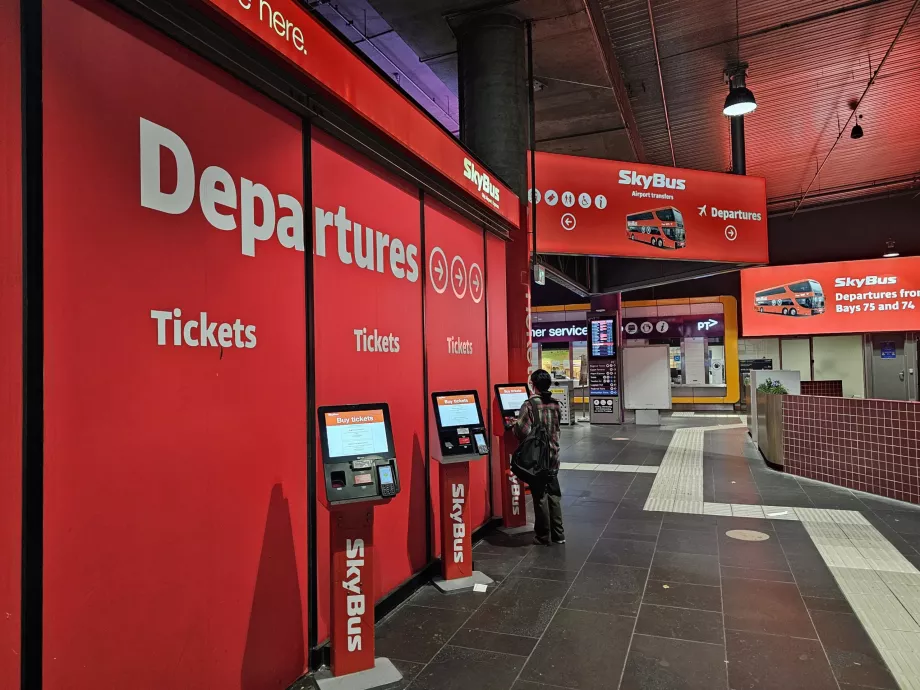 Skybus stopper i Melbourne sentrum