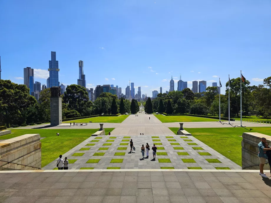 Shirne of Remembrance, utsikt