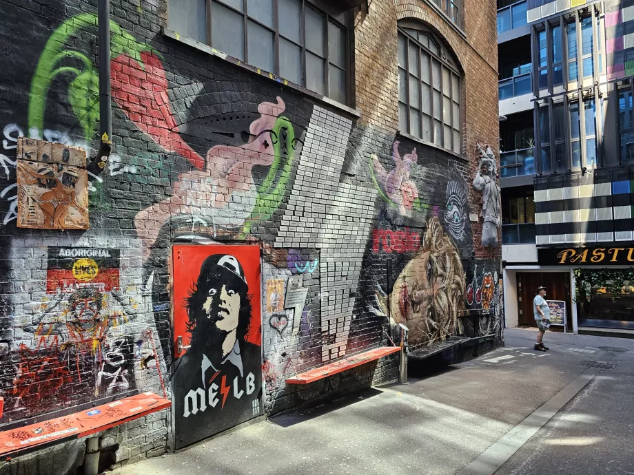 AC/DC Lane