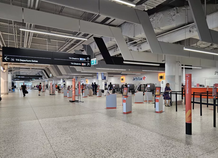Terminal 4, innsjekking