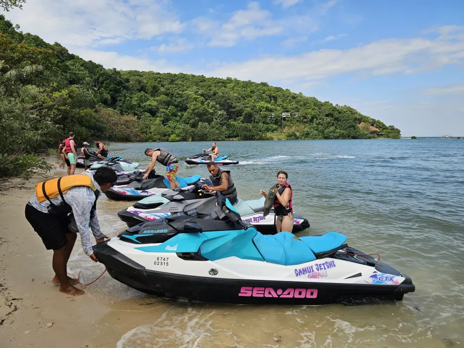 Stopp under kjøreturen fra Koh Samui til Pig Island