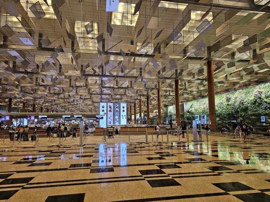 Terminal 3, avgangshallen