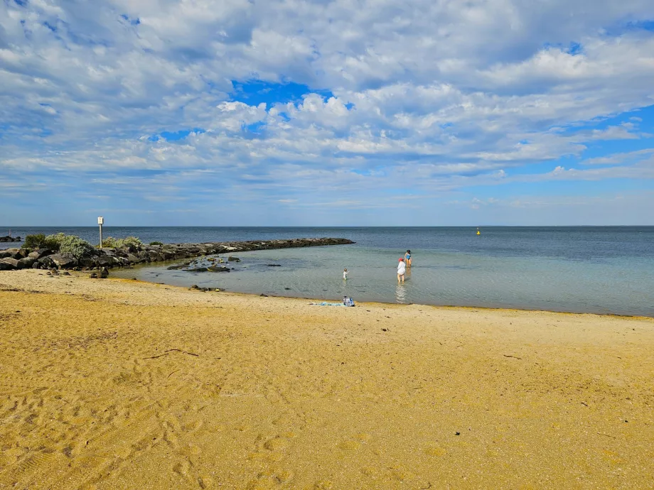 Williamstown Beach