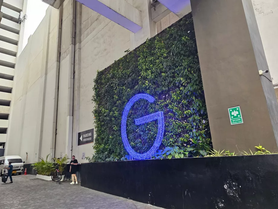 Hotel Pullman G-skilt